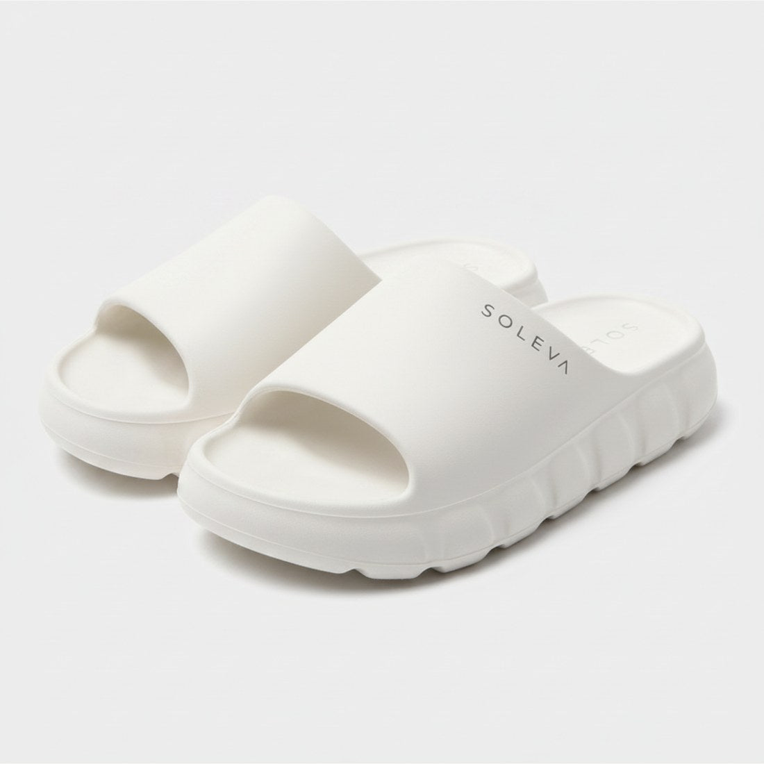 SOLEVA Slide in Cloud White